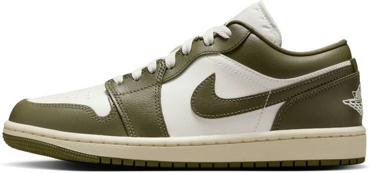 Jordan Aj1 Low Dames Schoenen Beige Maat: 36.5 Leer Foot Locker