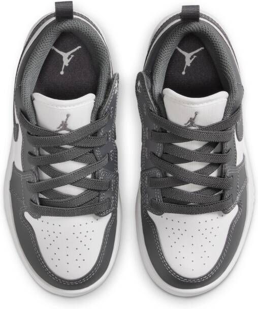 Jordan 1 Low Unisex Schoenen Grijs Maat: 31.5 Mesh Synthetisch Foot Locker