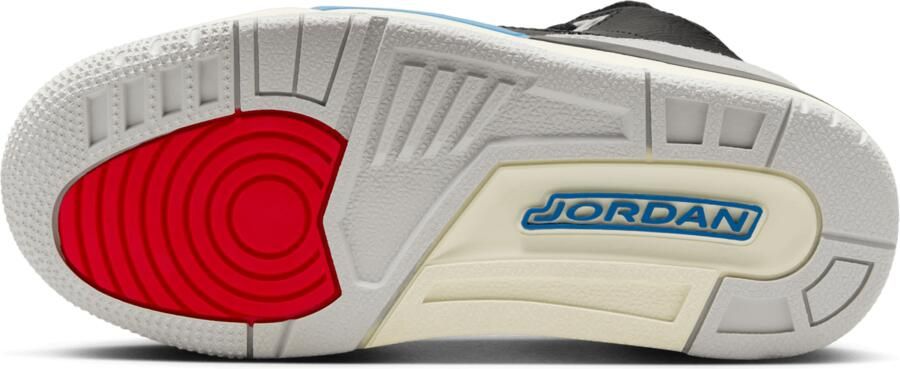 Jordan Aj3 Retro Unisex Schoenen Zwart Maat: 29.5 Leer Foot Locker - Foto 4