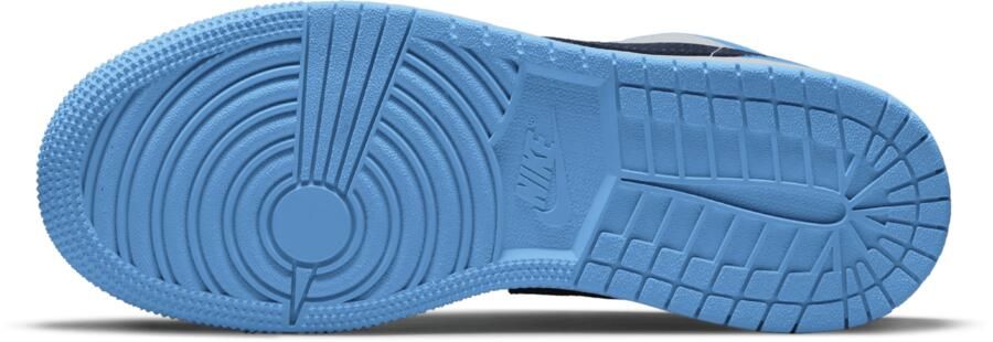 Jordan Lage UNC Blauwe Sneakers 2025 Release - Foto 5