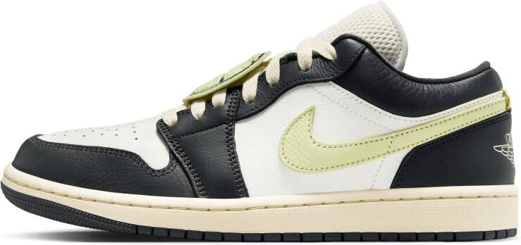 Jordan AJ1 Low Sneakers Dames Zwart Mesh Synthetisch