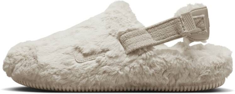 Nike Calm Dames Slippers en Sandalen Beige Maat: 40.5 Bont Foot Locker - Foto 1