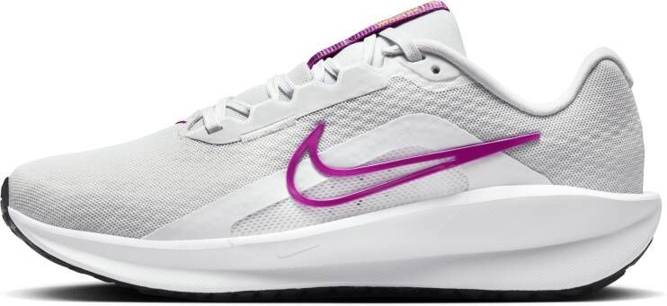 Nike Downshifter 13 hardloopschoenen voor dames (straat) Grijs
