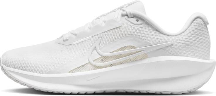 Nike Downshifter 13 hardloopschoenen voor dames (straat) Wit