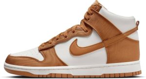 Nike Dunk High Retro SE Oranje