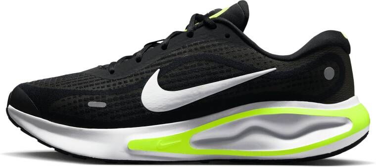 Nike Journey Run hardloopschoenen voor heren (straat) Zwart