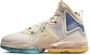 Nike Lebron 19 Pearl White University Gold Game Royal Schoenmaat 40 1 2 Basketball Performance Mid DC9339 200 - Thumbnail 2