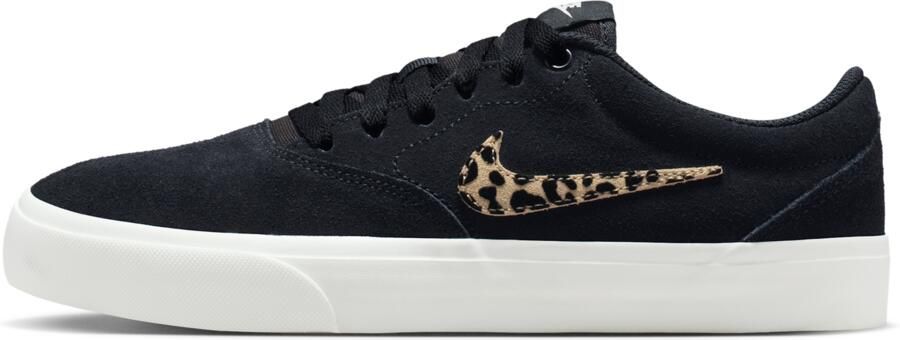 Nike Charge Suede SE damesschoenen Zwart