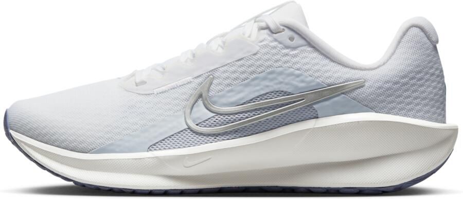 Nike Downshifter 13 hardloopschoenen voor dames (straat) Wit