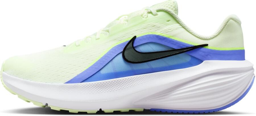 Nike Downshifter 14 hardloopschoen voor heren (straat) Geel