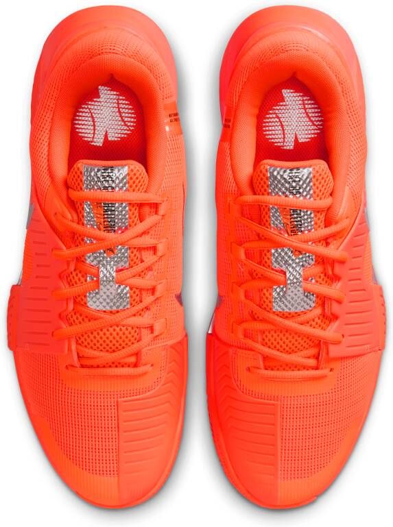 Nike GP Challenge 1 tennisschoenen voor heren (gravel) Oranje