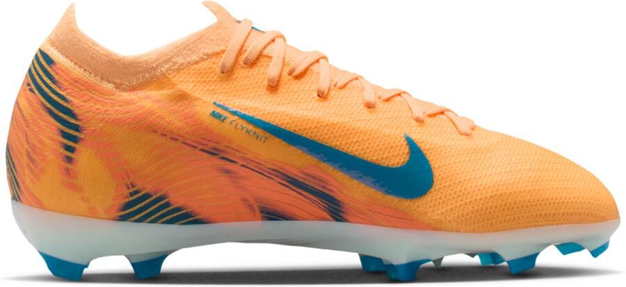 Nike Jr. Mercurial Vapor 16 Pro 'Kylian Mbappé' low-top voetbalschoenen voor kids (stevige ondergrond) Oranje - Foto 2