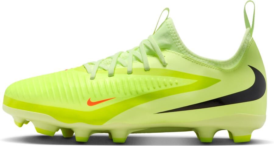 Nike Jr. Phantom 6 Low Academy voetbalschoenen voor kids (meerdere ondergronden) Oranje