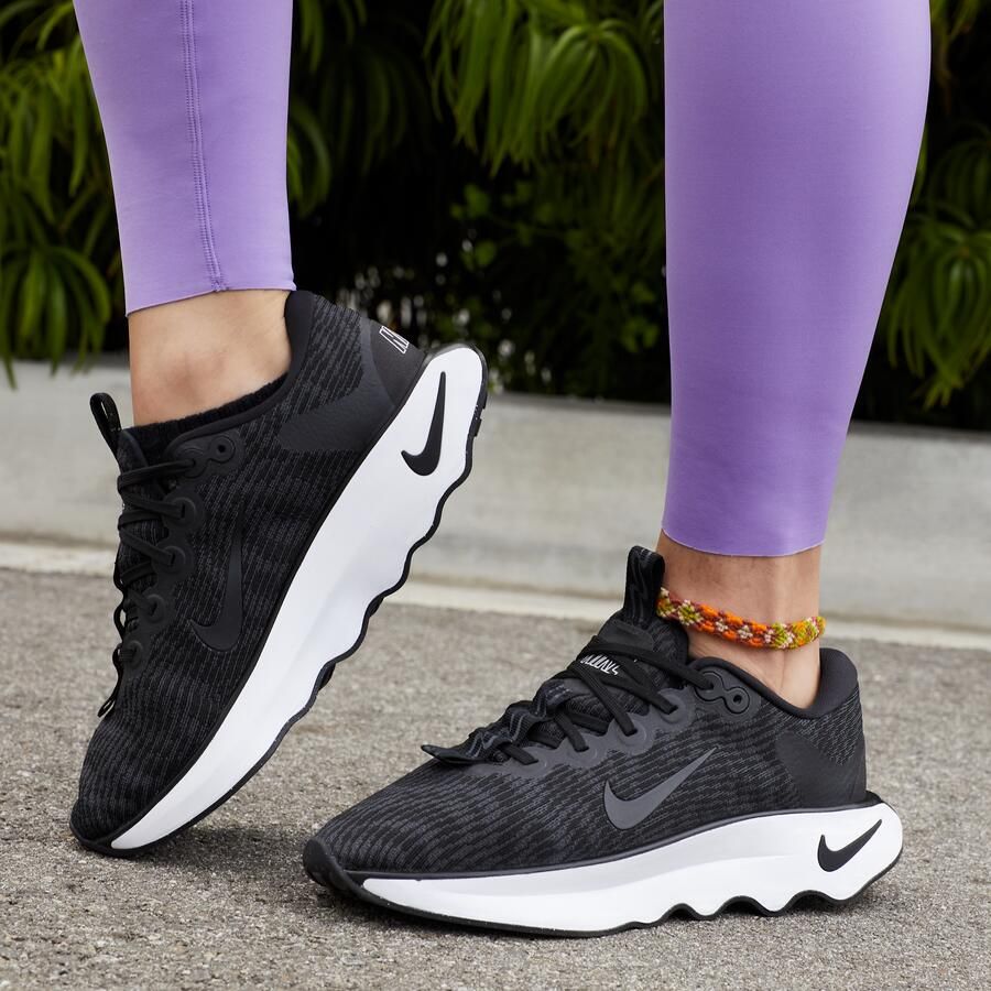 Nike Motiva Wandelschoenen voor dames Zwart - Foto 2