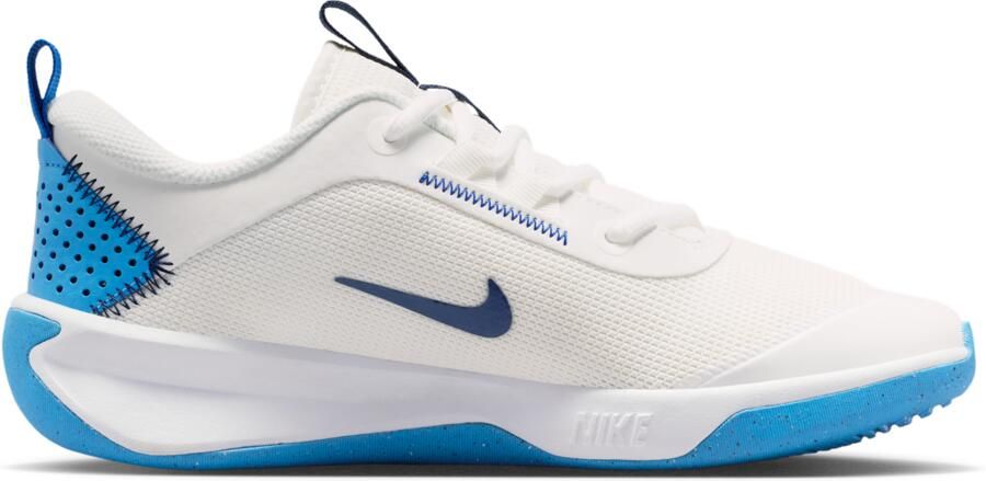 Nike Omni Multi-Court Zaalschoenen voor kids Wit - Foto 3