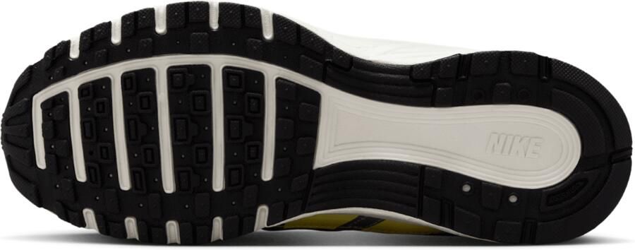 Nike P-6000 Unisex Schoenen Geel Maat: 35.5 Mesh Synthetisch Foot Locker - Foto 4