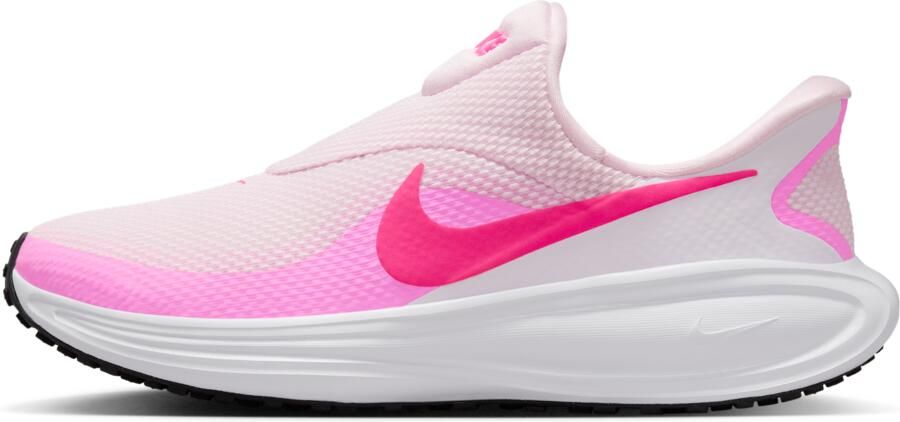 Nike Revolution 8 EasyOn hardloopschoenen voor dames (straat) Roze
