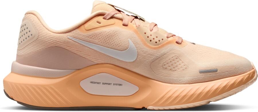 Nike Structure 26 hardloopschoenen voor dames (straat) Bruin - Foto 3