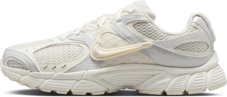 Nike V5 RNR Sneakers Dames Beige Mesh Synthetisch