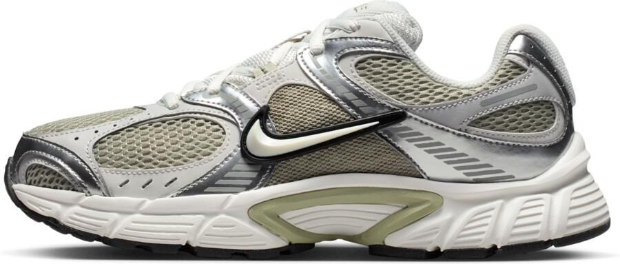 Nike V5 RNR damesschoenen met accenten met reflecterend design Groen - Foto 1