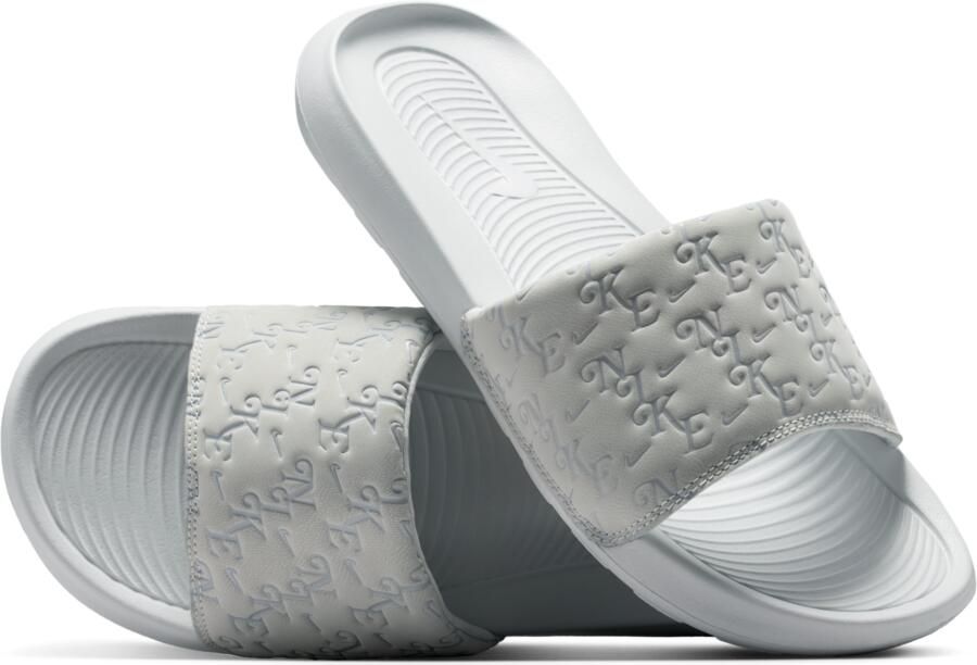 Nike Victori One slippers voor dames Grijs