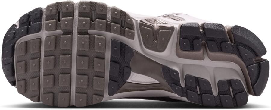 Nike Vomero 5 kinderschoenen met accenten met reflecterend design Grijs - Foto 4