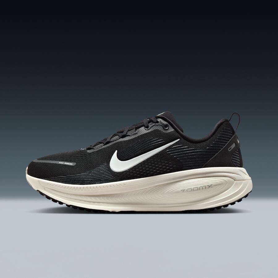 Nike Vomero 18 hardloopschoenen voor heren (extra breed straat) Zwart