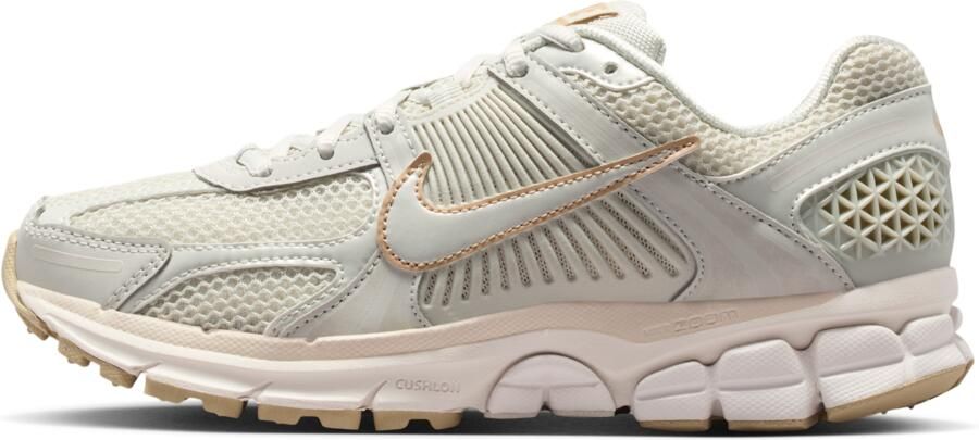 Nike Zoom Vomero 5 damesschoenen met accenten met reflecterend design Grijs