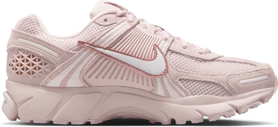 Nike Zoom Vomero 5 damesschoenen met accenten met reflecterend design Roze - Foto 3