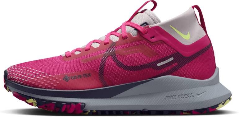 Nike Pegasus Trail 4 GORE-TEX Waterdichte trailrunningschoenen voor dames Roze