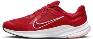 Nike Quest 5 Hardloopschoen voor dames (straat) Rood