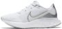 Nike Renew Run Sportschoenen Vrouwen wit zilver - Thumbnail 2