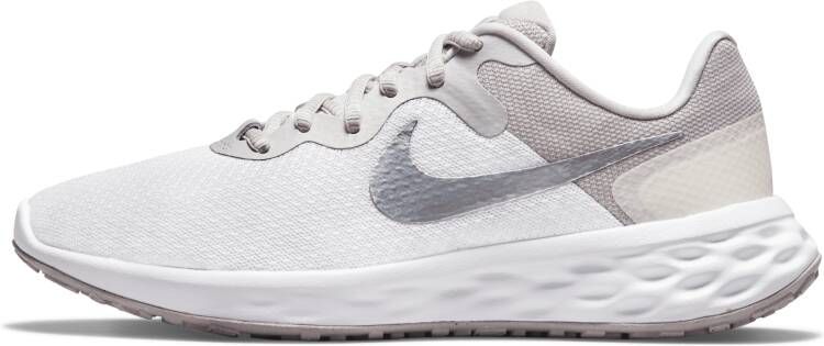 Nike Revolution 6 Next Nature Premium Hardloopschoen voor dames (straat) Wit