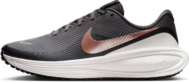 Nike Revolution 8 hardloopschoenen voor dames (straat) Bruin