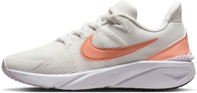 Nike Star Runner 4 hardloopschoenen voor kids (straat) Wit