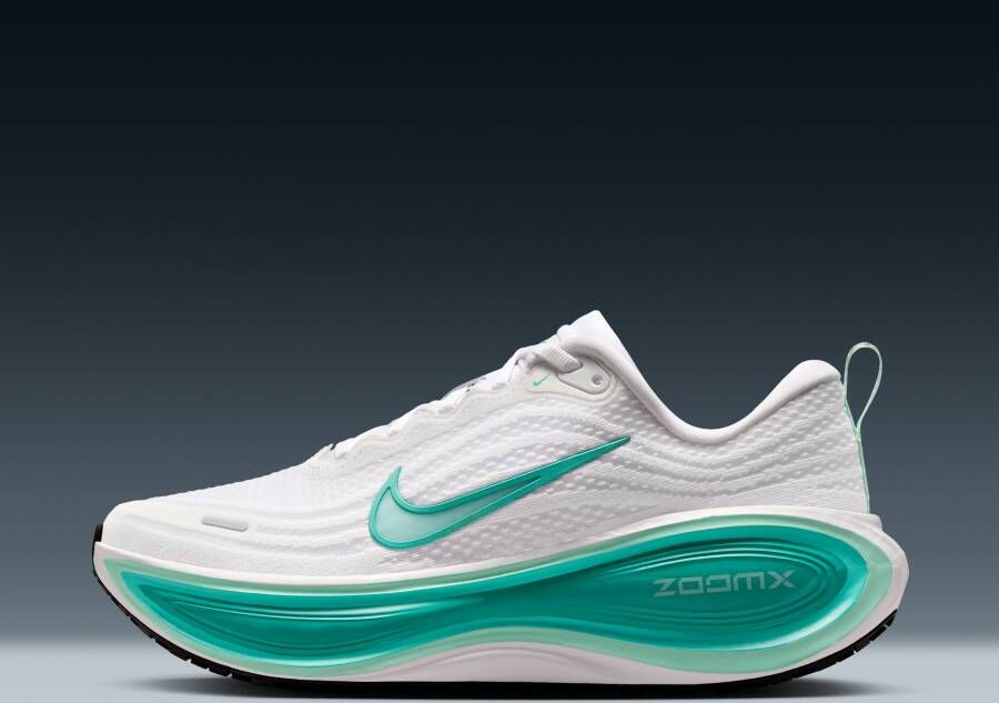 Nike Vomero Plus hardloopschoenen voor dames (straat) Wit