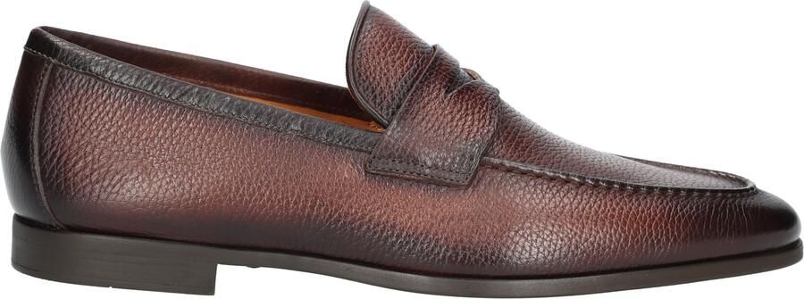 Magnanni Brown