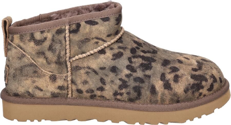 Ugg Classic Ultra Mini Spotted Chestnut