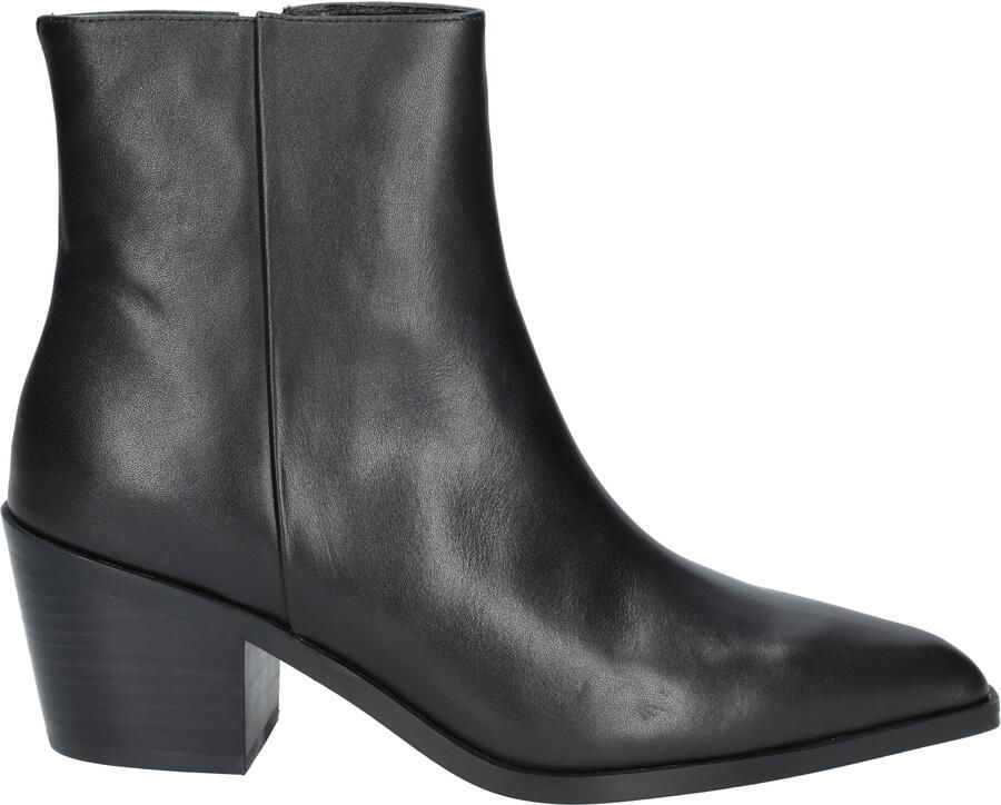 Vivian ray Carmen Black