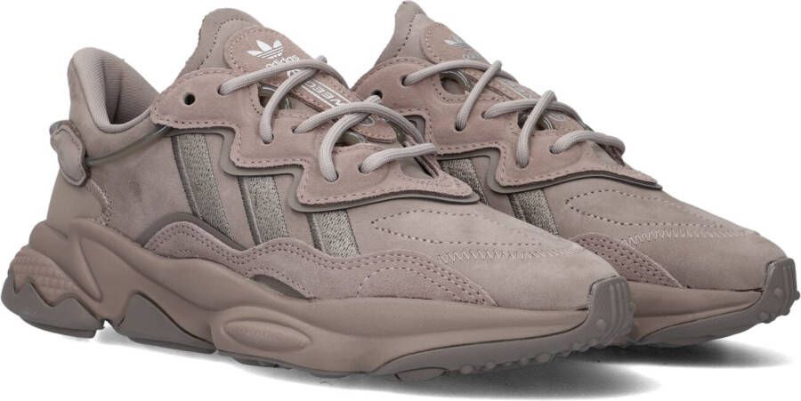 Adidas Taupe Lage Sneakers Ozweego Women