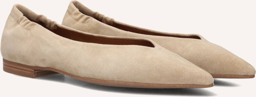 BILLI BI Ballerina Dames A8024 Maat: 40 Materiaal: Suède Kleur: Beige