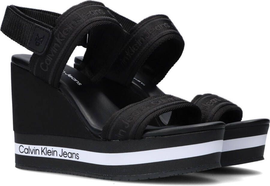 Calvin Klein NU 21% KORTING Sleehaksandaaltjes NATALIA 1D met logo opschrift op de loopzool