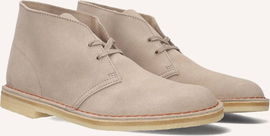 CLARKS ORIGINALS Clarks Veterschoenen Heren Desert Boot Heren Maat: 42 Materiaal: Suède Kleur: Beige