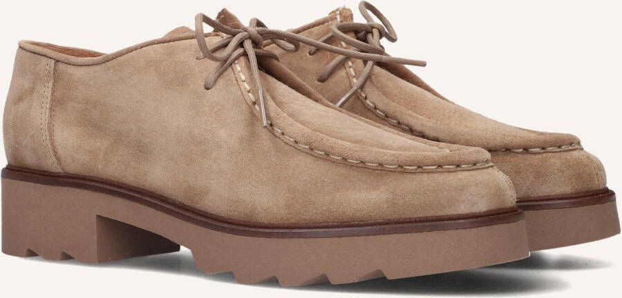 Ctwlk. Beige Suède Veterschoenen voor Dames