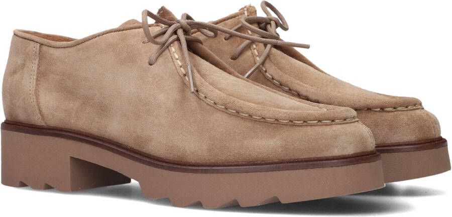 Ctwlk. Beige Suède Veterschoenen voor Dames