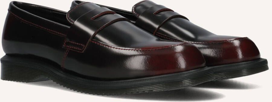 Dr. Martens Rode loafers voor stijlvolle herfst winter look