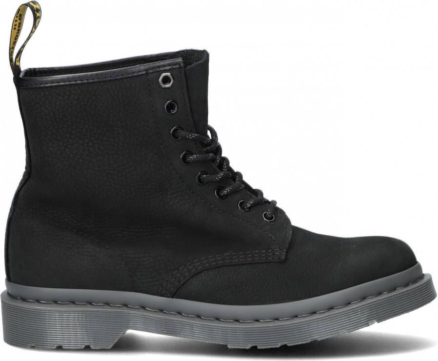 Dr. Martens Waterdichte Nubuck Laarzen met Freesbewerking