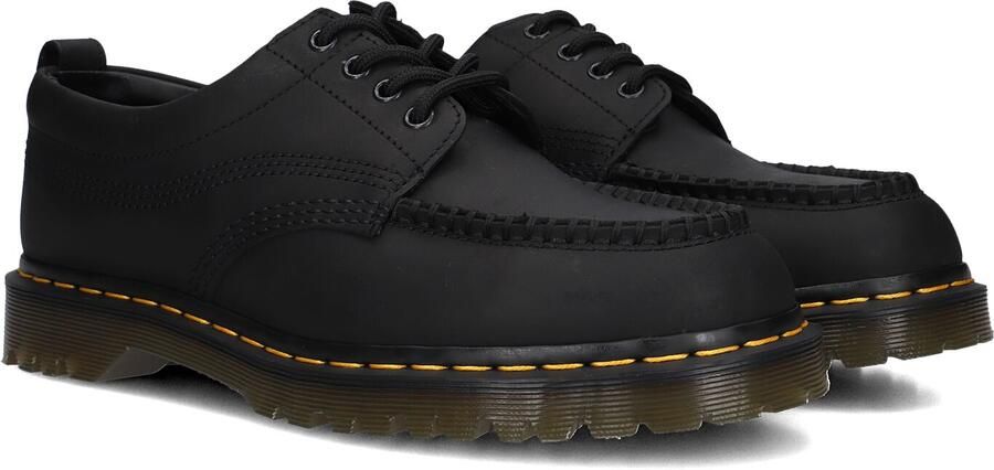 DR MARTENS Zwarte Veterschoenen Lowell