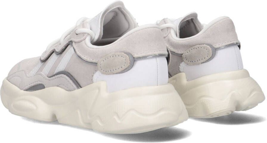 Adidas Beige Lage Sneakers Ozweego C