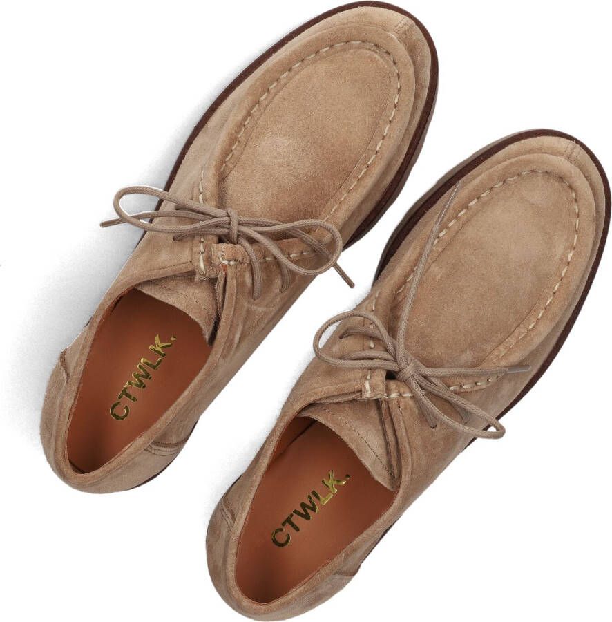 CTWLK Beige Veterschoenen Sogos